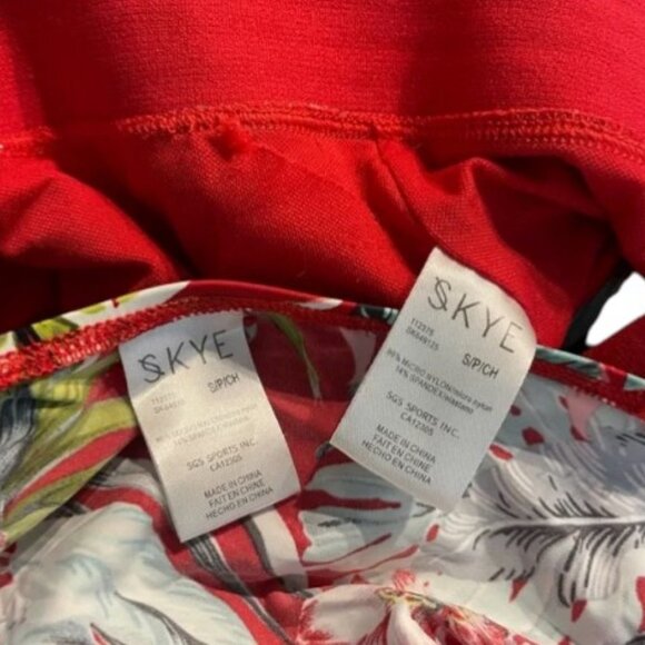 Skye two piece bathing suit size S - Picture 12 of 12